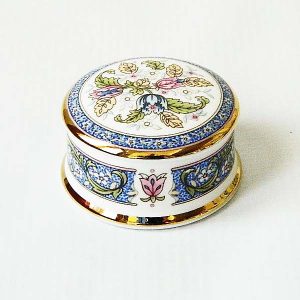 Falcon Jewelry Trinket Pill Box 1