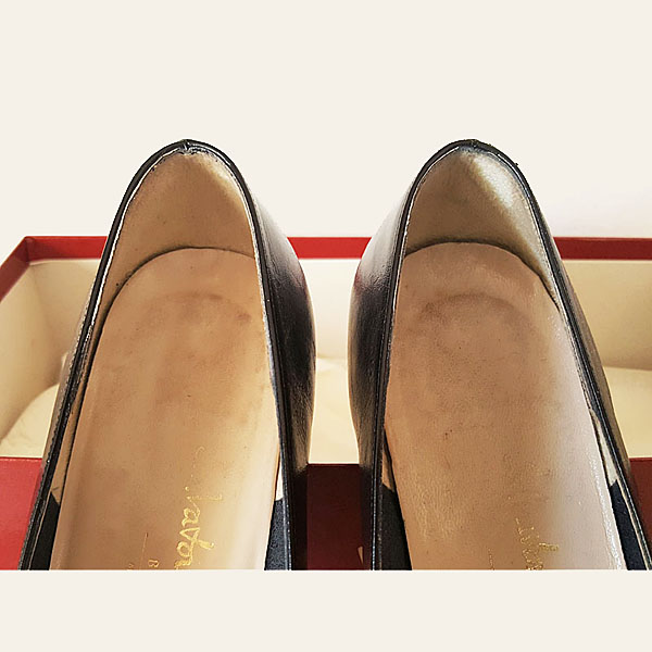 Salvatore Ferragamo Black Leather Ladies Shoes 20930 5